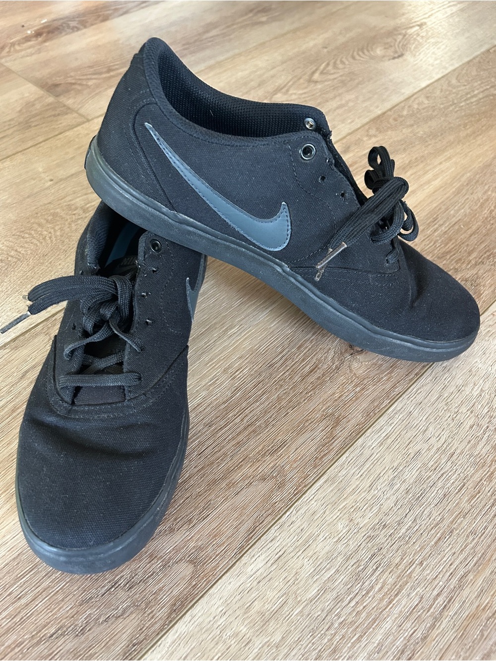Nike SB Men’s Black Canvas Skate Shoes Check M/8.5